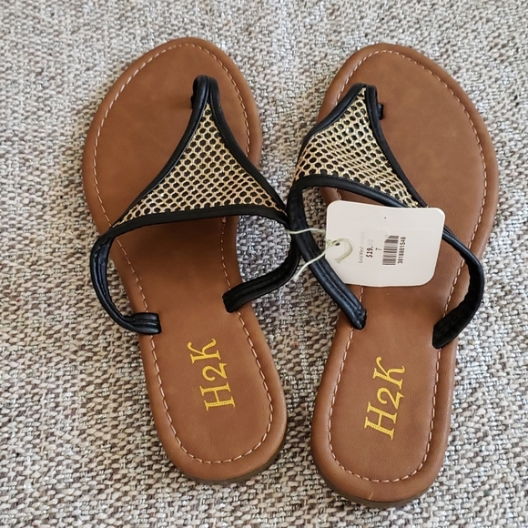 Big Girls Youth Sandals New With tags size 6 & 7 - Picture 4 of 10